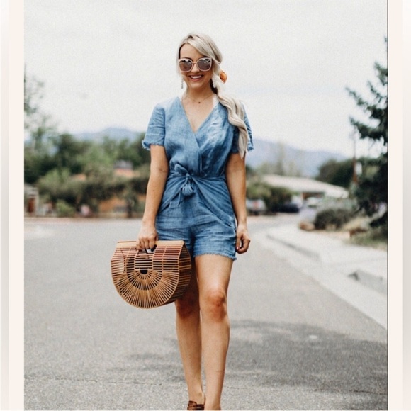 🆕 Anthropologie Sanctuary Linen Montana Tie Front Chambray Romper - Picture 10 of 10